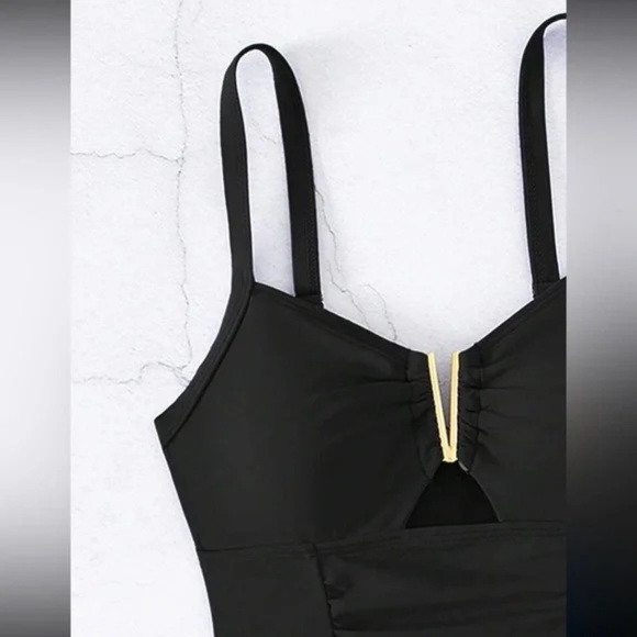 Colorful Cut out Adjustable Straps Ruched Monokini One Piece Swimsuit - Picture 9 of 14